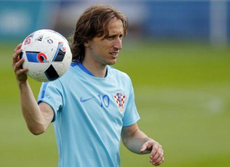 火箭队高居第3！美媒公布最新实力榜：勇士暴跌至14湖人16快船18