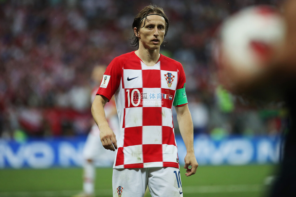 扑克策略里的风险分级（扑克策略的风险等级划分）